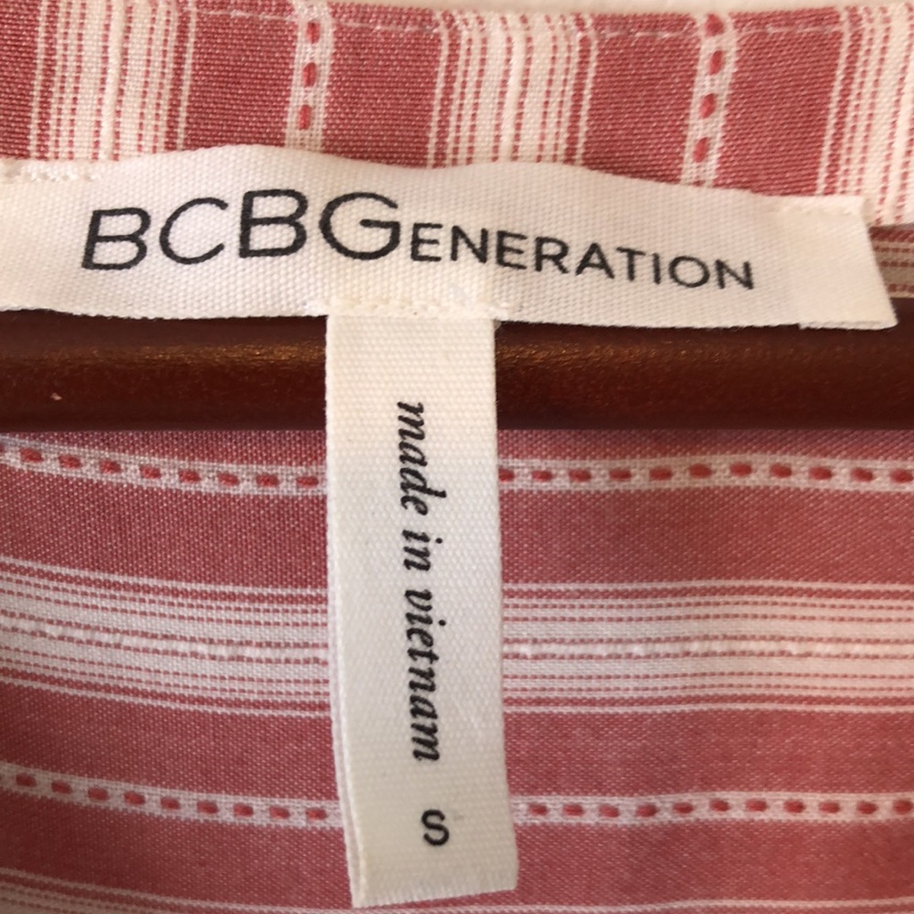 BCBGeneration  Blouse Small - Picture 7 of 8
